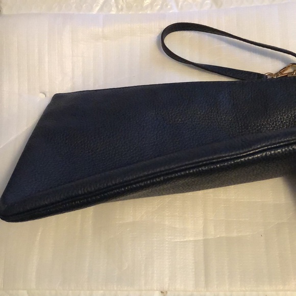 🔥MICHAEL KORS 🔥XxLarge wristlet 🔥🔥 main image 3